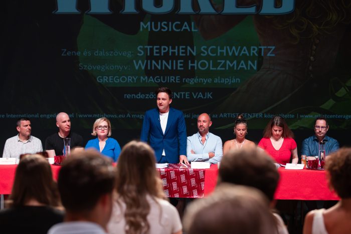 Szegedi Szabadtéri Játékokon debütáló Wicked